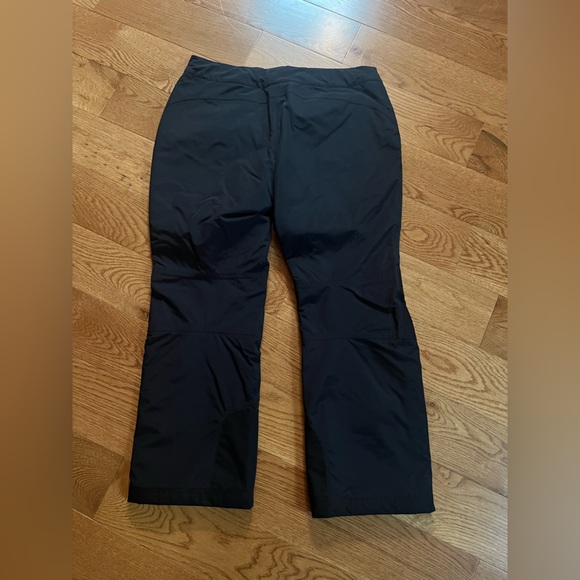 Woman’s Lands End squall waterproof insulated snow pants woman’s petite medium - Picture 2 of 3